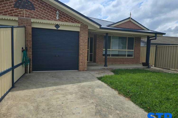 Main view of Homely semiDetached listing, 2/10 Stewart Street, Tarago NSW 2580