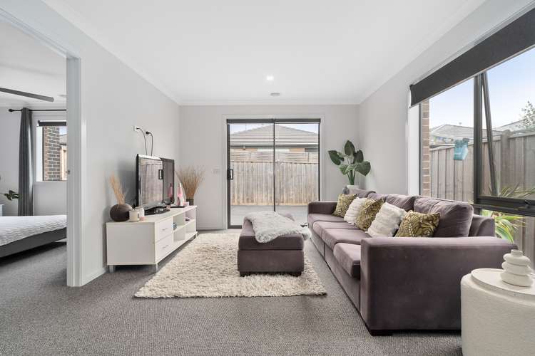 Main view of Homely house listing, 15 Midfield Way, Clyde VIC 3978