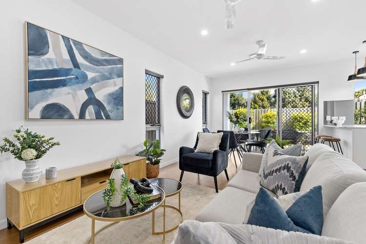 Main view of Homely townhouse listing, 24/31 Griffith Place, Seven Hills QLD 4170