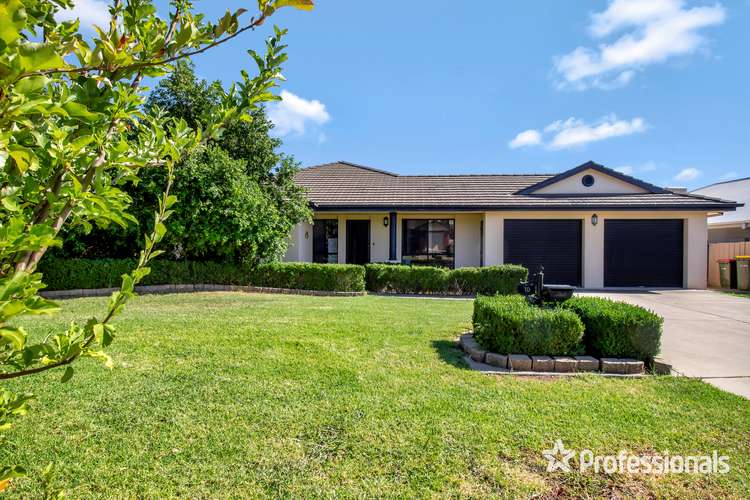 1D Nunkeri Crescent, Glenfield Park NSW 2650