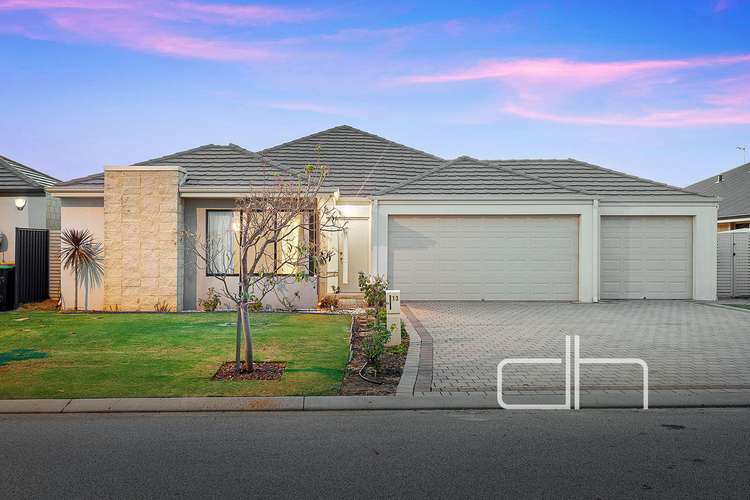 13 Dumbarton Way, Landsdale WA 6065