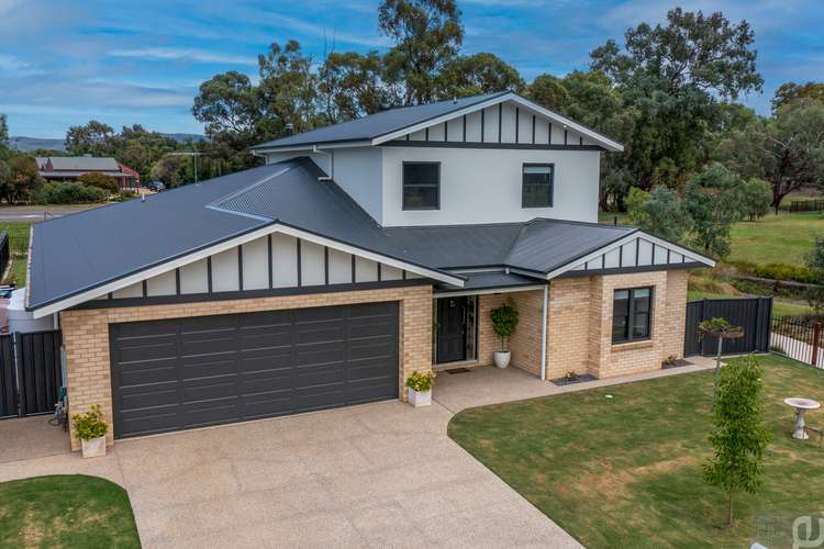 36 Fairway Drive, Waldara VIC 3678