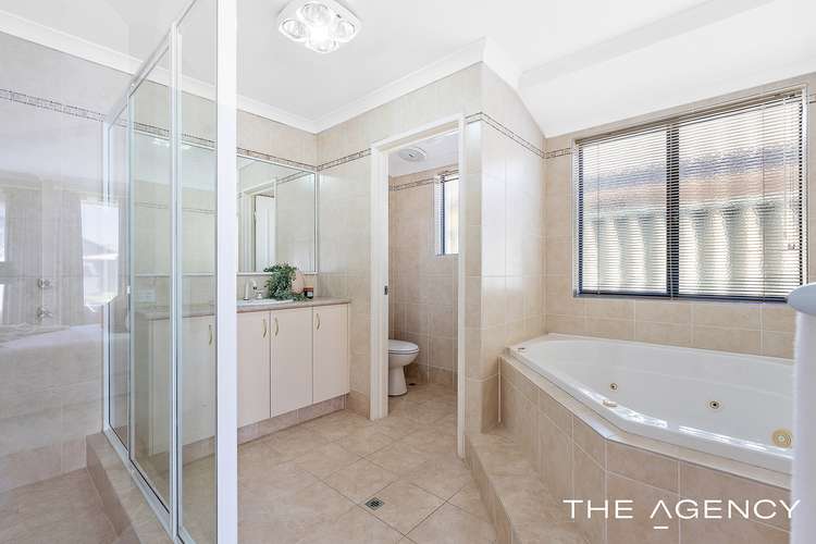 Fifth view of Homely house listing, 7 Cathedral Link, Aubin Grove WA 6164