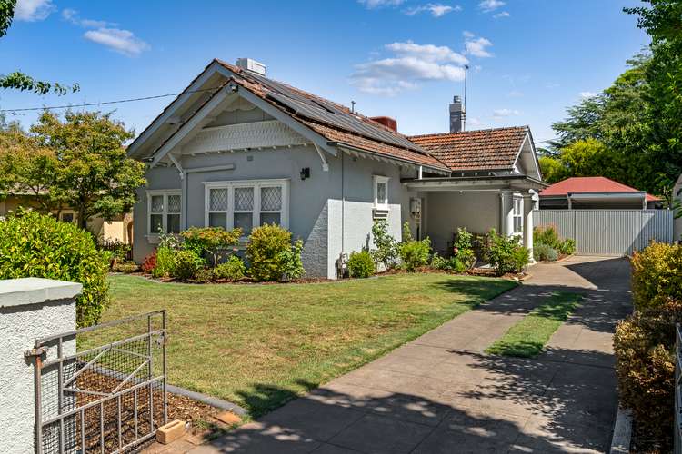 Main view of Homely house listing, 15 Roger Street, Wangaratta VIC 3677