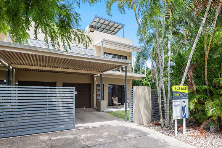 Main view of Homely unit listing, 1/19 King Street, Urangan QLD 4655