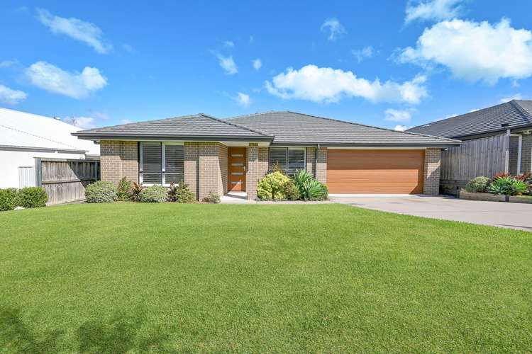 Main view of Homely house listing, 19 Mountain Street, Chisholm NSW 2322