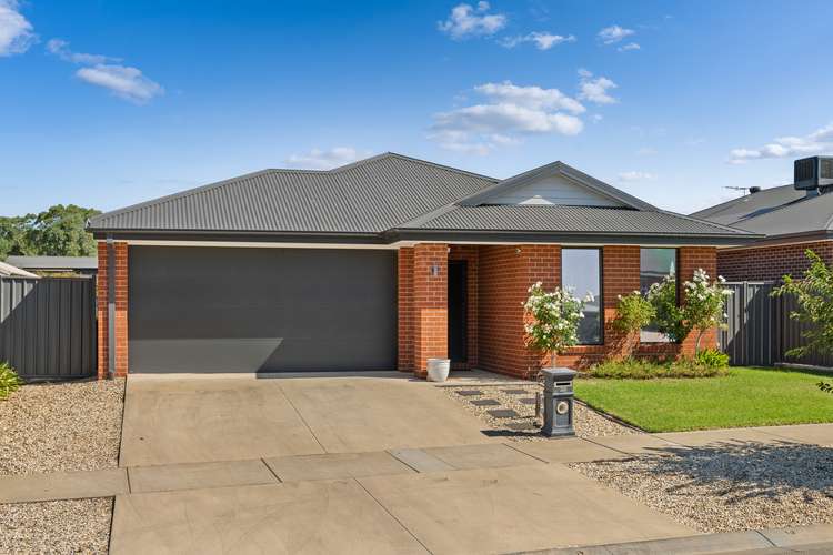 Main view of Homely house listing, 30 Currawong Drive, Wangaratta VIC 3677