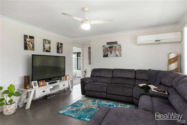 Fifth view of Homely house listing, 10 Iris Court, Yamanto QLD 4305