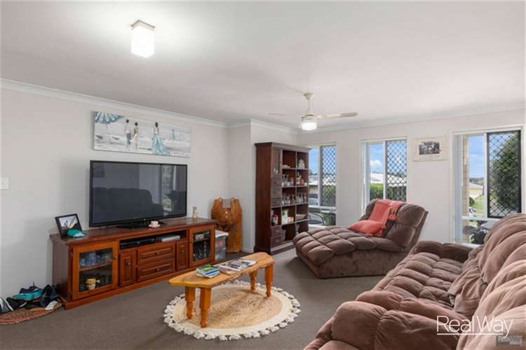 Sixth view of Homely house listing, 10 Iris Court, Yamanto QLD 4305