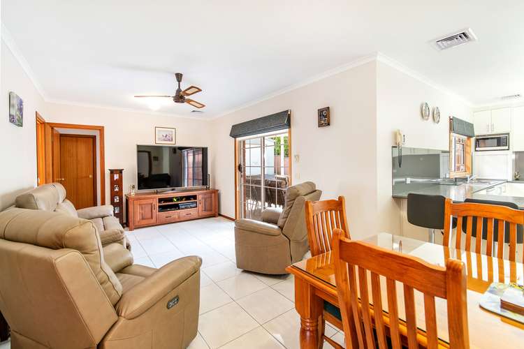 Third view of Homely house listing, 7 Mason Court, Hamilton VIC 3300