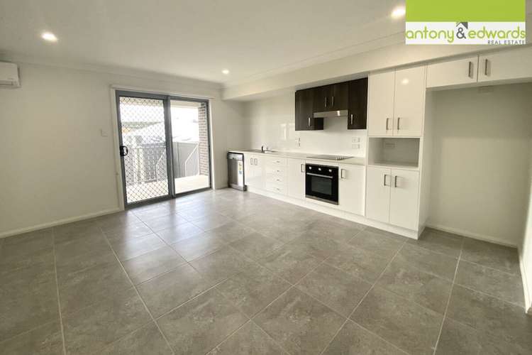 Main view of Homely semiDetached listing, 2/40 Brooklands Circuit, Goulburn NSW 2580