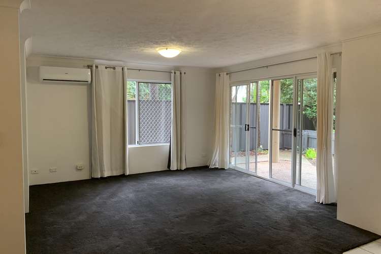 Second view of Homely unit listing, 2/161 Allen Street, Hamilton QLD 4007