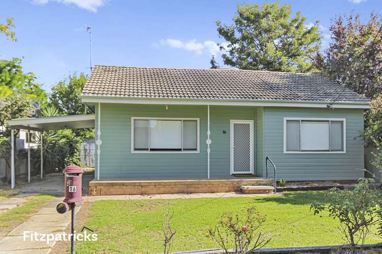 Main view of Homely house listing, 16 Campbell Place, Wagga Wagga NSW 2650