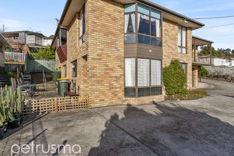 Main view of Homely unit listing, 2/1a Barry Street, Glenorchy TAS 7010