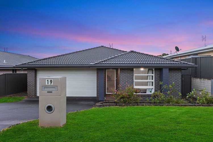 Main view of Homely house listing, 19 Chris Place, Edgeworth NSW 2285