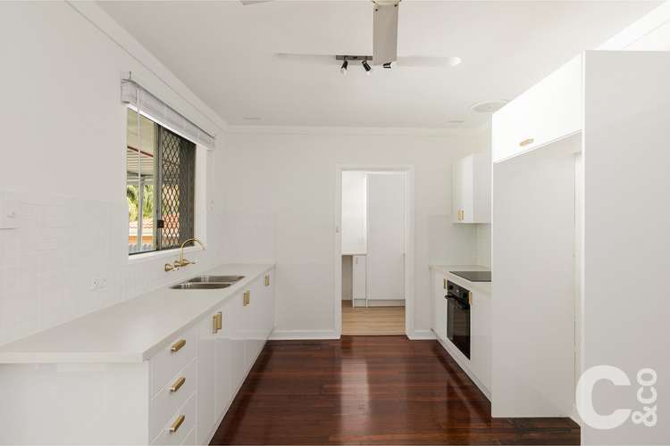 Second view of Homely house listing, 23 Richard Place, Orelia WA 6167