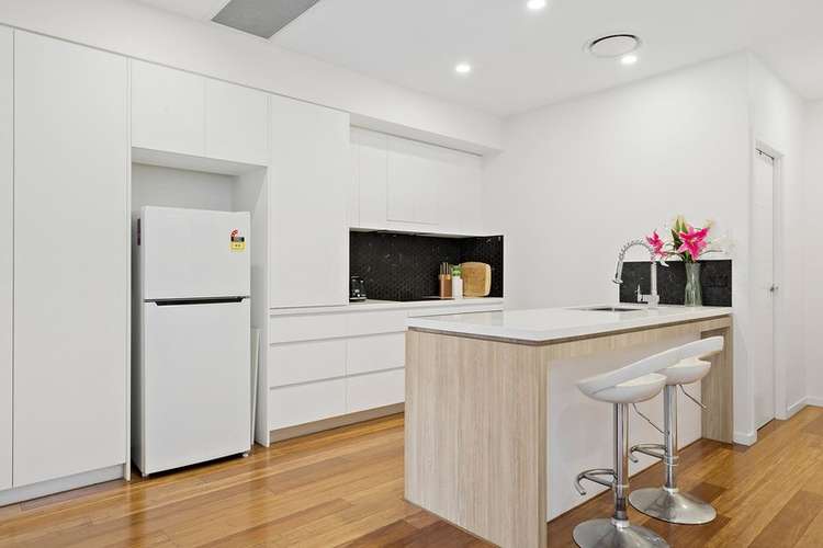 Main view of Homely apartment listing, 3/166 Norman Avenue, Norman Park QLD 4170
