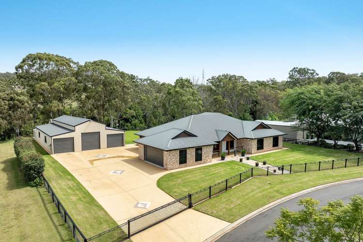 7 Lancaster Court, Top Camp QLD 4350