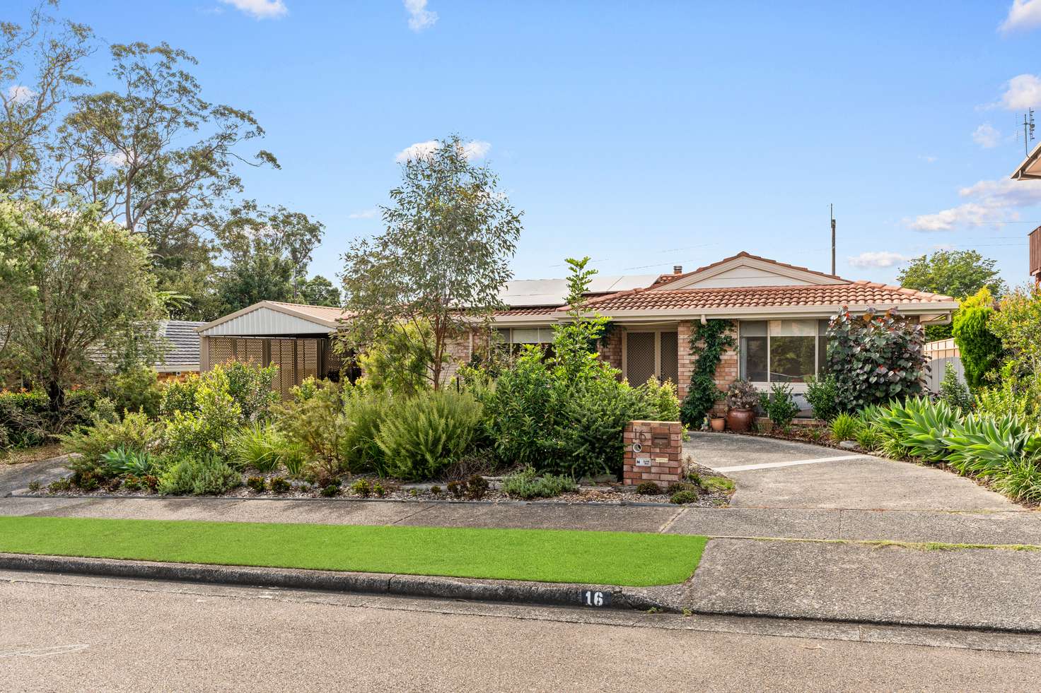 Main view of Homely house listing, 16 Yanderra Crescent, Narara NSW 2250