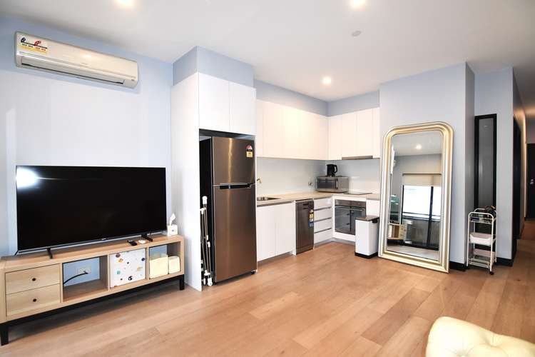 Second view of Homely apartment listing, 206/535 Flinders Lane, Melbourne VIC 3000