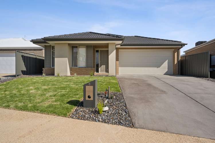 Main view of Homely house listing, 8 Tillers Green Way, Wodonga VIC 3690
