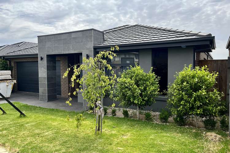 Main view of Homely house listing, 12 Durward Avenue, Maddingley VIC 3340