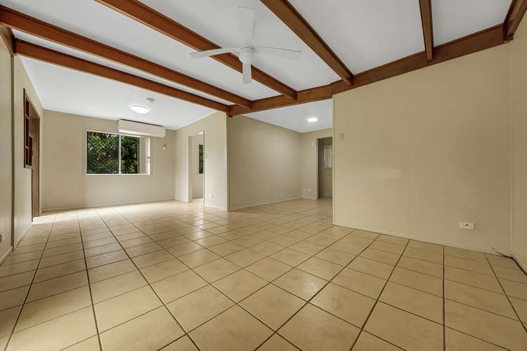 Main view of Homely unit listing, 1/9 Haddock Drive, Burua QLD 4680