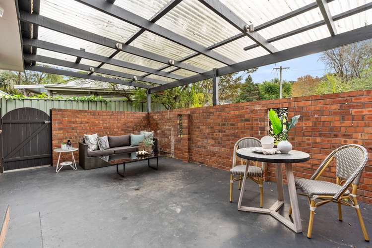 Fifth view of Homely house listing, 10 Runyon Close, Narara NSW 2250