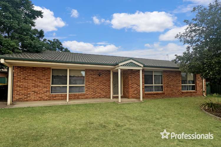 Main view of Homely unit listing, 1/5 Budawang Place, Tatton NSW 2650