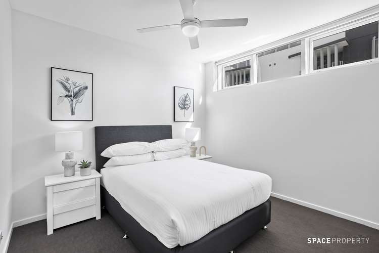 Fifth view of Homely apartment listing, 1001/977 Ann Street, Fortitude Valley QLD 4006