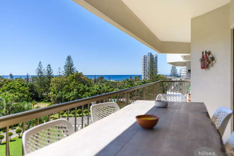 29/8 Admiralty Drive, Paradise Waters QLD 4217