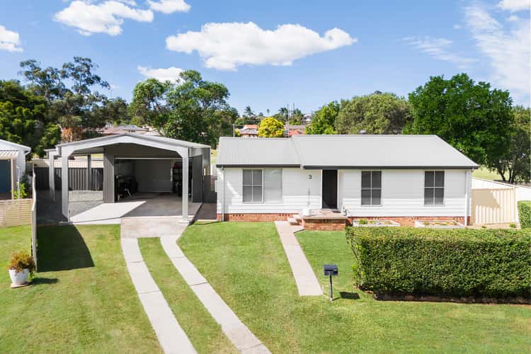 3 Mountbatten Close, Rutherford NSW 2320