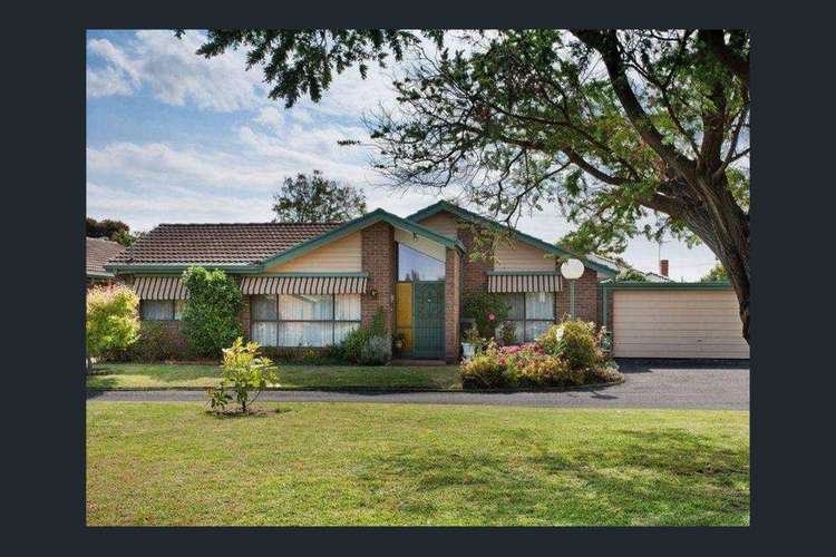 Main view of Homely house listing, 2 Chatsworth Close, Cheltenham VIC 3192