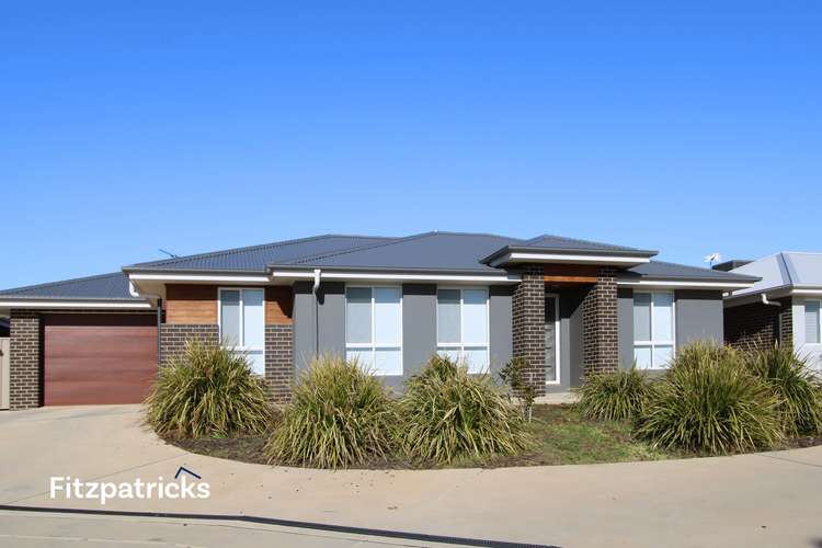 Main view of Homely unit listing, 3/26 Pooginook Place, Bourkelands NSW 2650