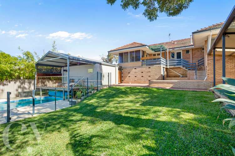 54 Williams Road, Melville WA 6156