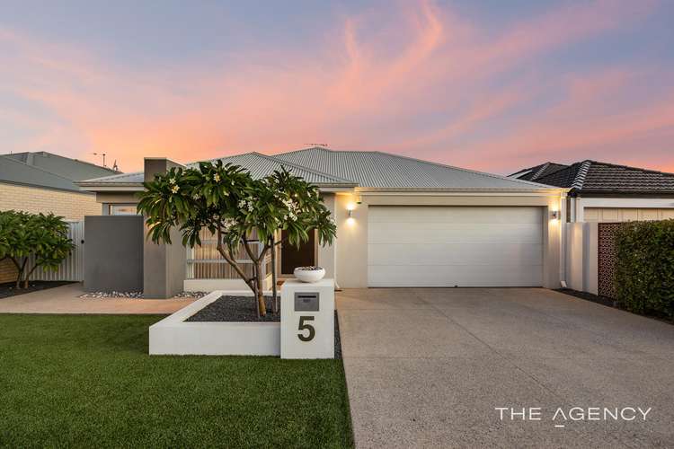 5 Yindi Way, Lake Coogee WA 6166