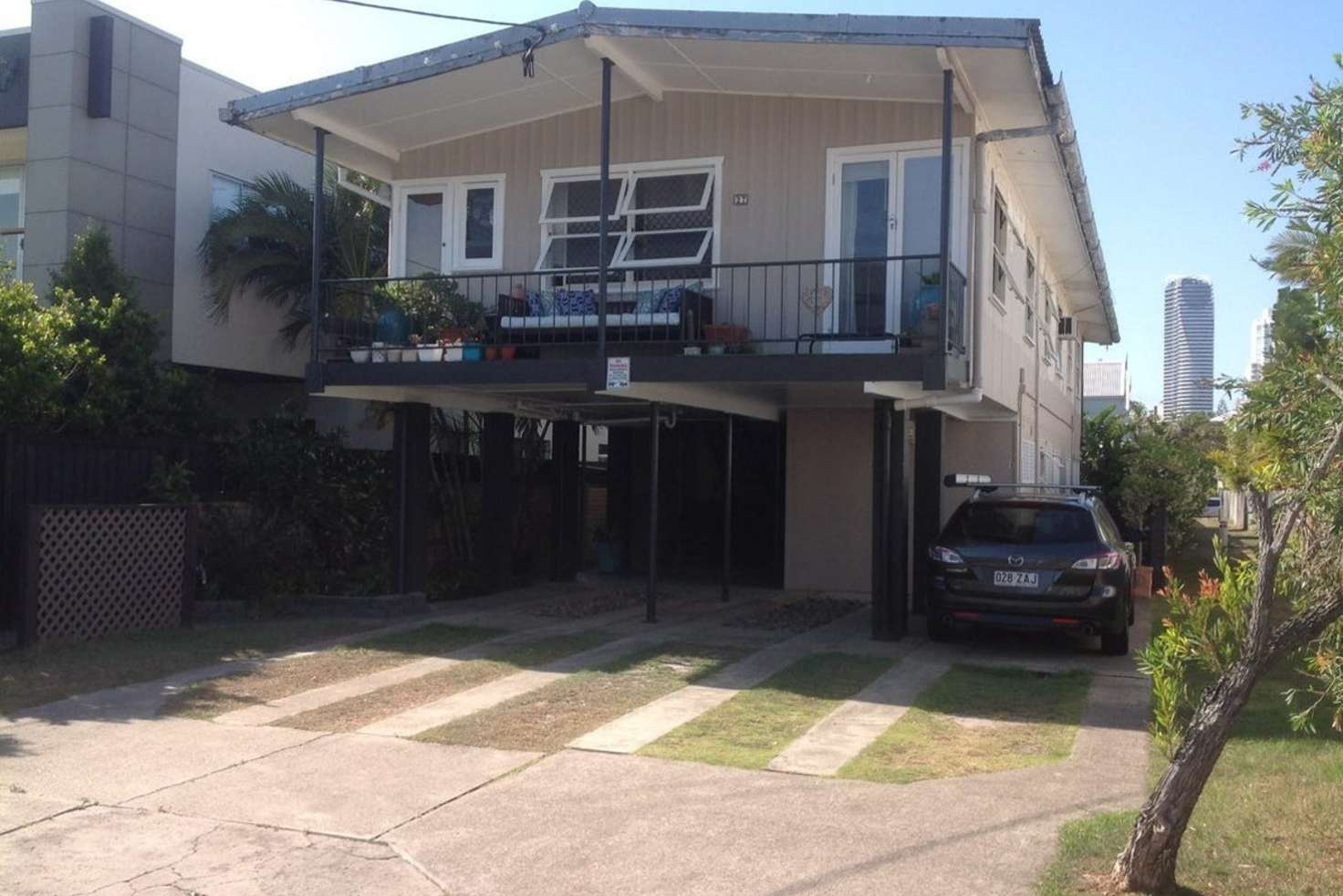 Main view of Homely unit listing, 1a/27 Cronulla Avenue, Mermaid Beach QLD 4218