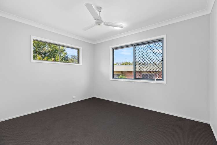 Fifth view of Homely house listing, 2 Acron Street, Macgregor QLD 4109