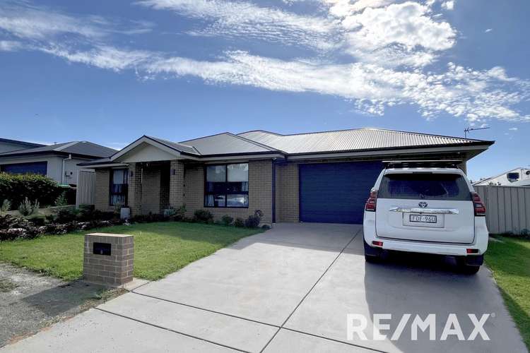 Main view of Homely house listing, 8 Mugga Street, Gobbagombalin NSW 2650