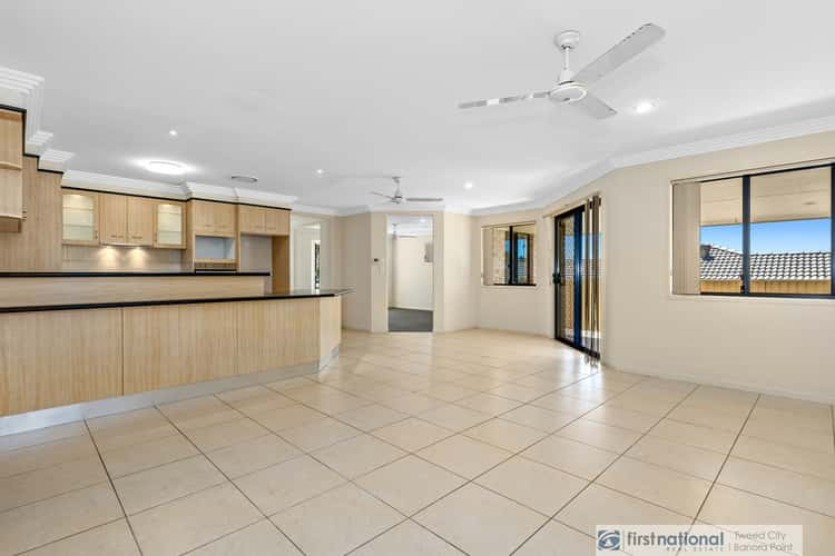 21 Grassmere Court, Banora Point NSW 2486