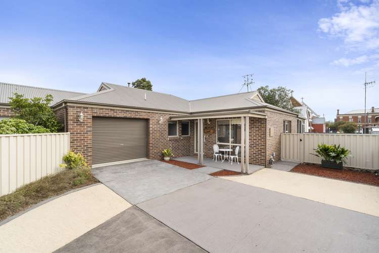 2/24 Parrott Street, Cobden VIC 3266