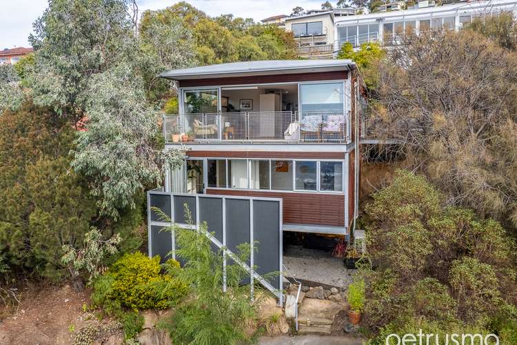 60 Knocklofty Terrace, West Hobart TAS 7000