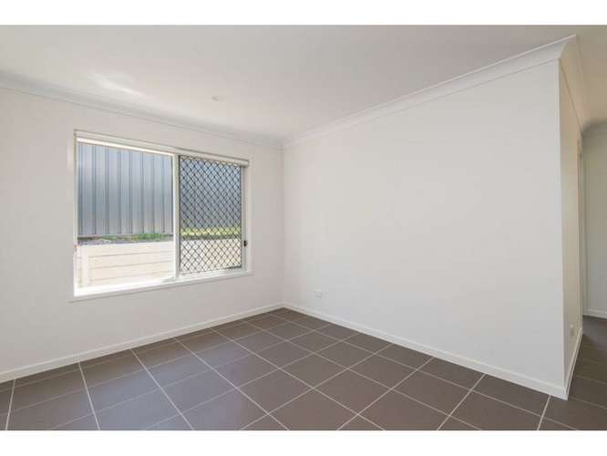 Third view of Homely semiDetached listing, 1/6 Sapphire Street, Brassall QLD 4305