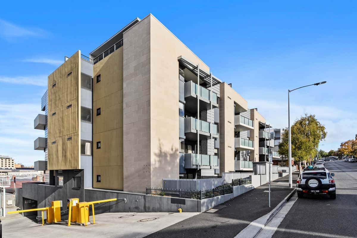 Main view of Homely apartment listing, 8/166 Bathurst Street, Hobart TAS 7000