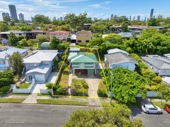 12 Mabel Avenue, Southport QLD 4215