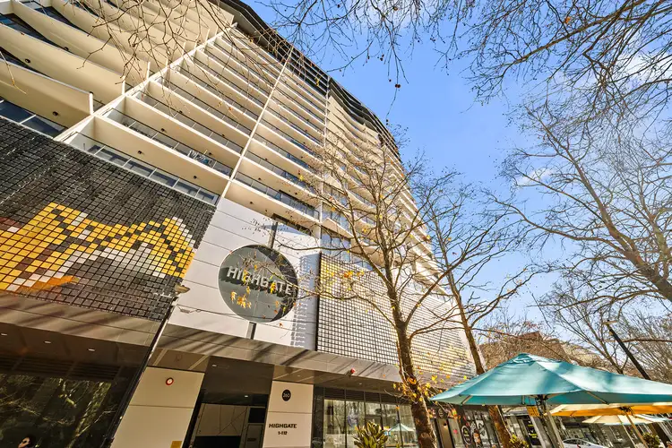 260 City Walk