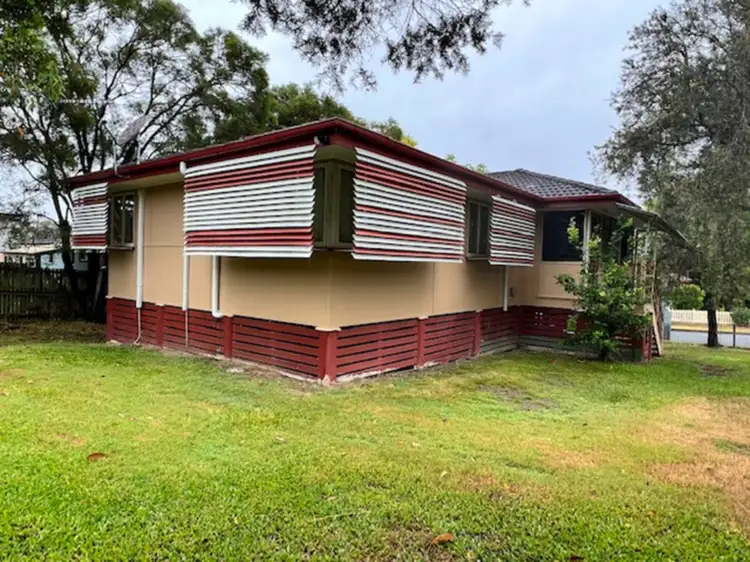 24 Tessman Street
