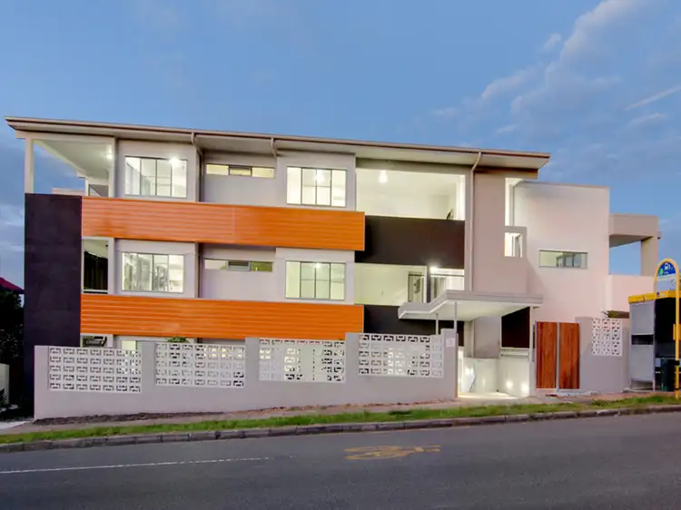 2 Ballymore