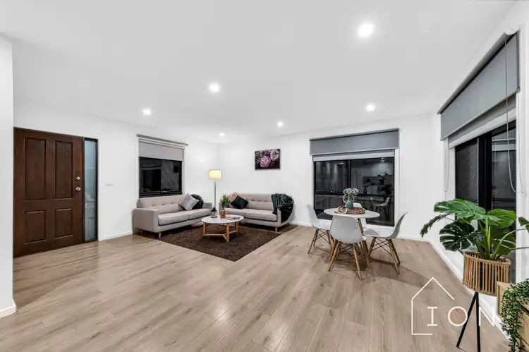 Fifth view of Homely unit listing, 2/18 Monahans Road, Cranbourne VIC 3977