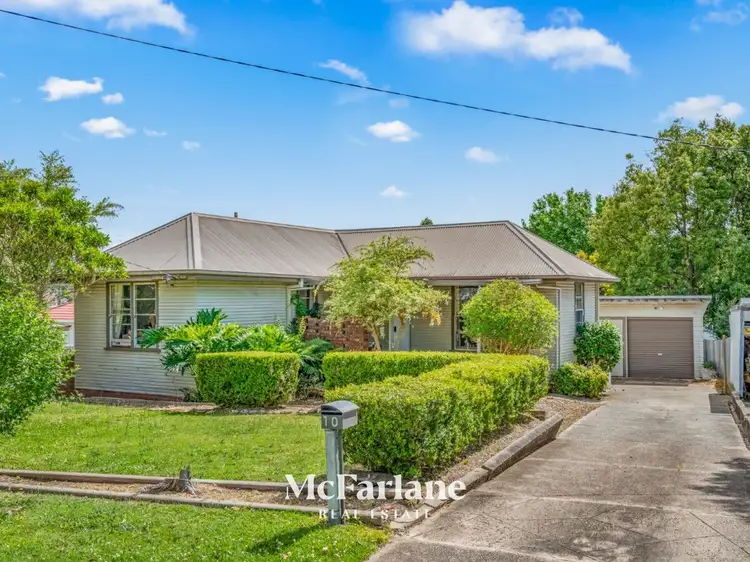 10 Tobruk Crescent